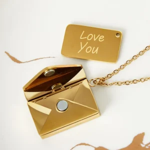 envelope necklace χρυσό ανοιχτό κρυφό μήνυμα μέσα