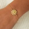 blossom bliss bracelet χρυσό minimal λεπτομέρεια
