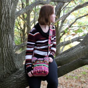 jacquard nepal style pink sling bag λεπτομέρεια σχέδιο boho